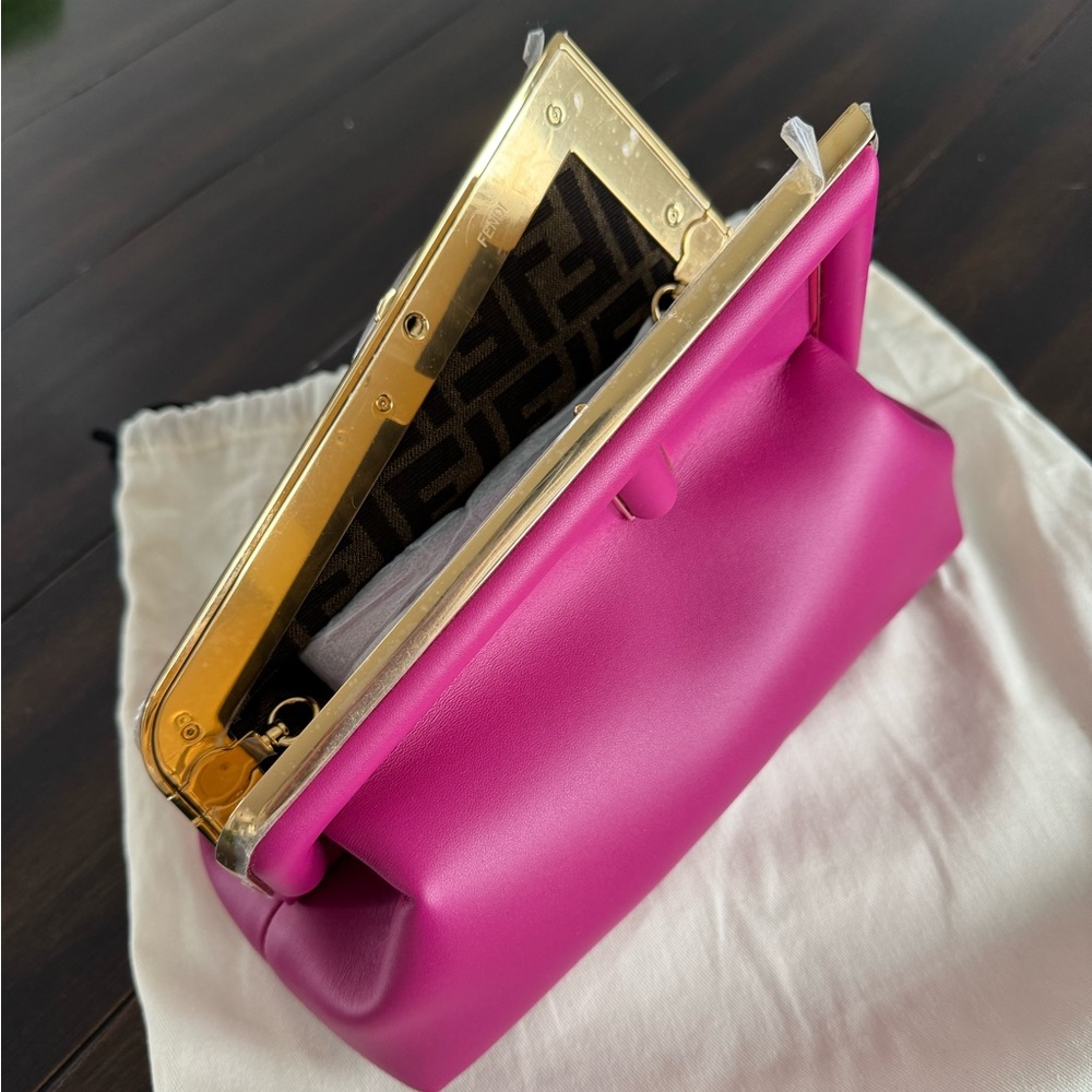 NWT Hot Pink Midi Fendi First Pouchette Clutch - Picture 3 of 12
